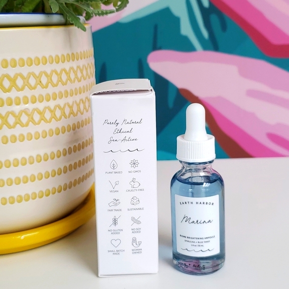 Earth Harbor Marina Biome Brightening Ampoule New in Box 30ml 1oz - Picture 2 of 4